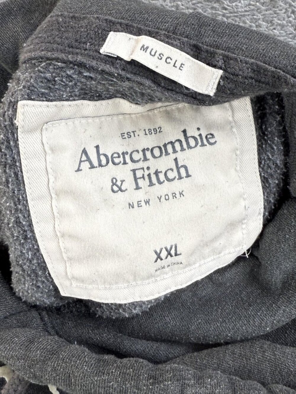 Vintage Abercrombie & Fitch Hoodie Men 2XL Gray Pullover Fleece Sweatshirt Fitch - Picture 3 of 14